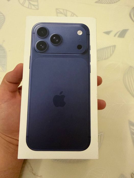 Iphone 17 pro max deep blue 256 tali LLa
