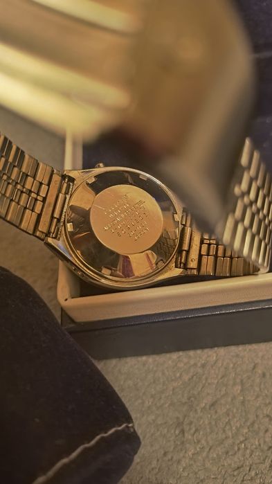 Citizen Quartz Crystron