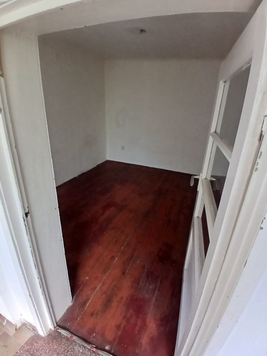 Casa  caramida 3 camere