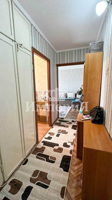 Продам 2 ком кв Алишер Империя