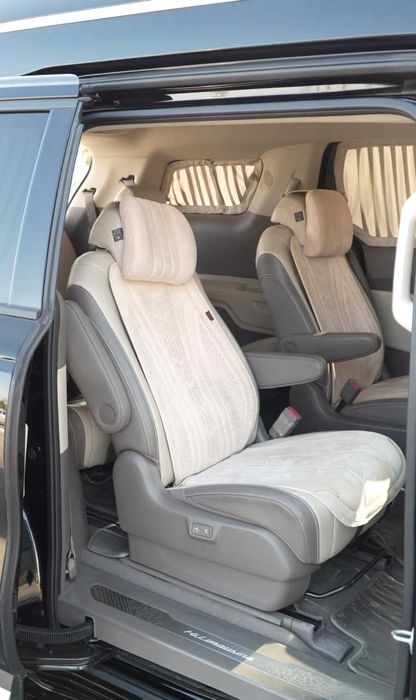 Kia Carnival High Limousine haydovchi bilan | Premium VIP miniven-