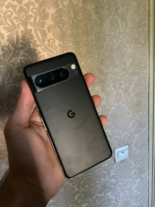 Google pixel 8 pro