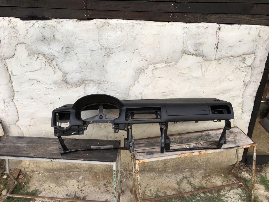 Plansa Bord Volkswagen Vw Golf4 Bora