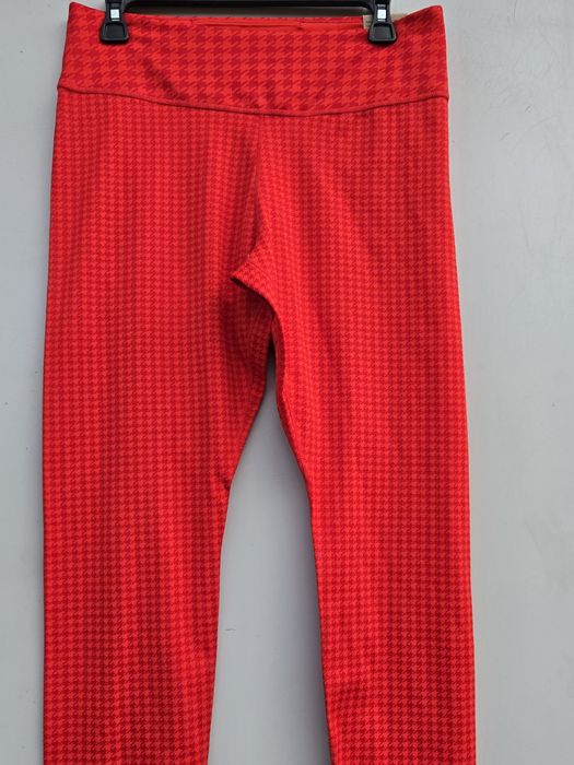 Nike оригинален дамски клин нов М/Л  размер