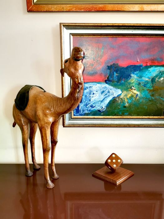 Фигура дървена ЗАРЧЕ масив орех кафява голяма дървена скулптура декор