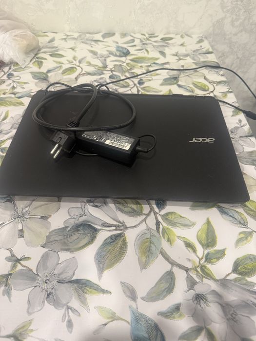 Ноутбук acer   Продам
