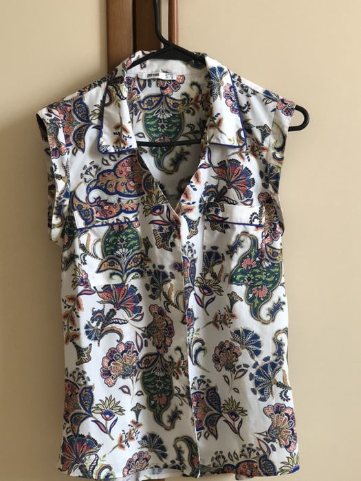 Все платья по 2000 тг