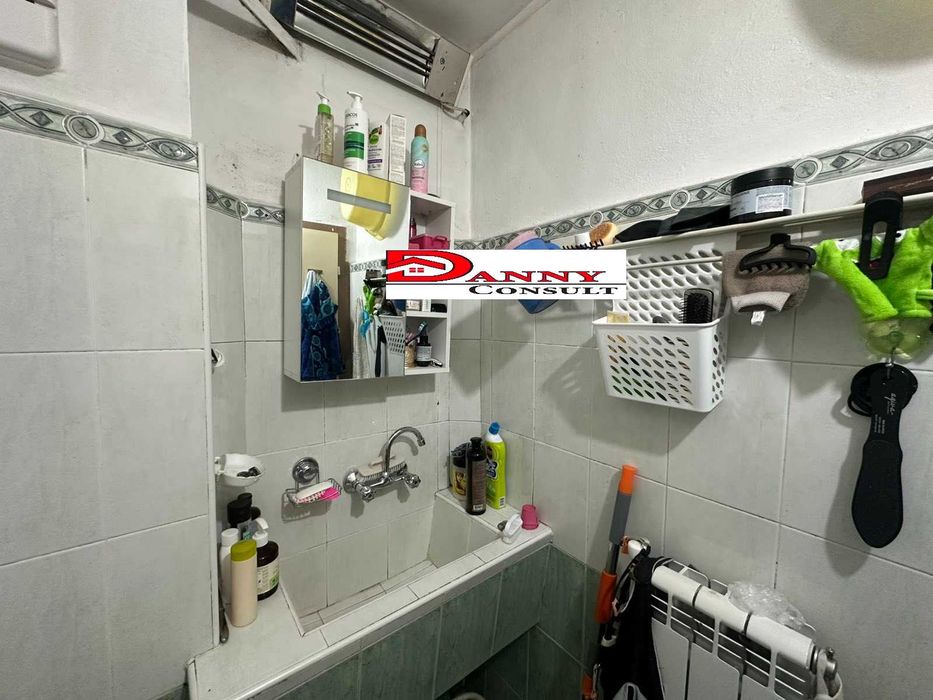 Продава се Тристаен апартамент в Велико Търново, Акация - 84 кв.м за 563 €/кв.м - Снимка #11