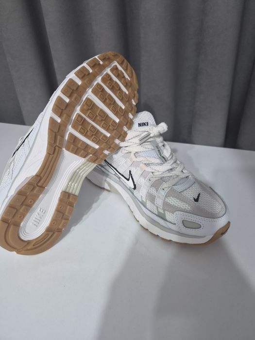 Nike P-6000  White/Metallic