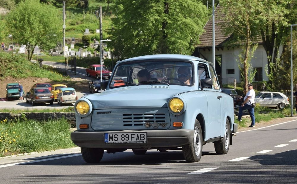 De închiriat Trabant pentru nunți , ședințe foto și alte evenimente