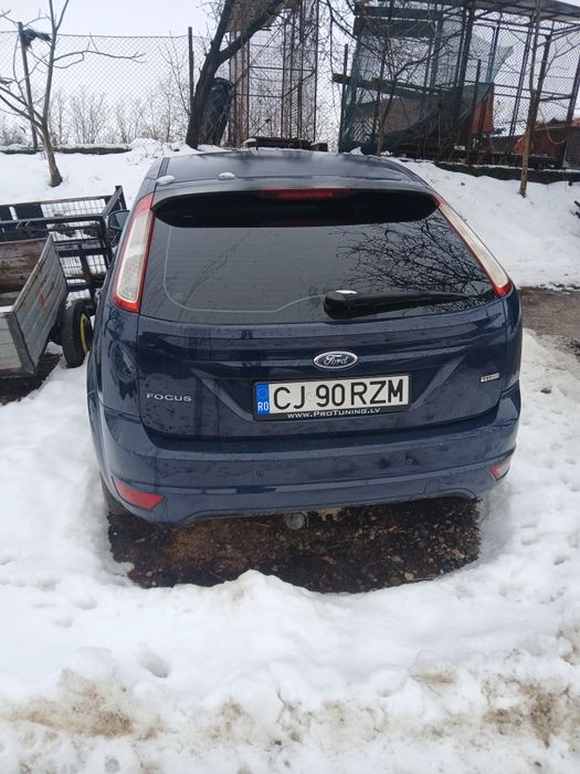 Vand ford focus 2    8000 roni negociabil