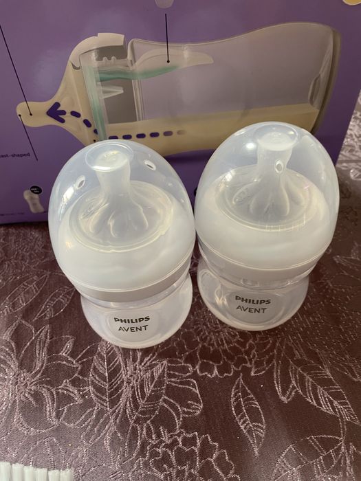 Бебешки комплект шишета и биберони марка Филипс