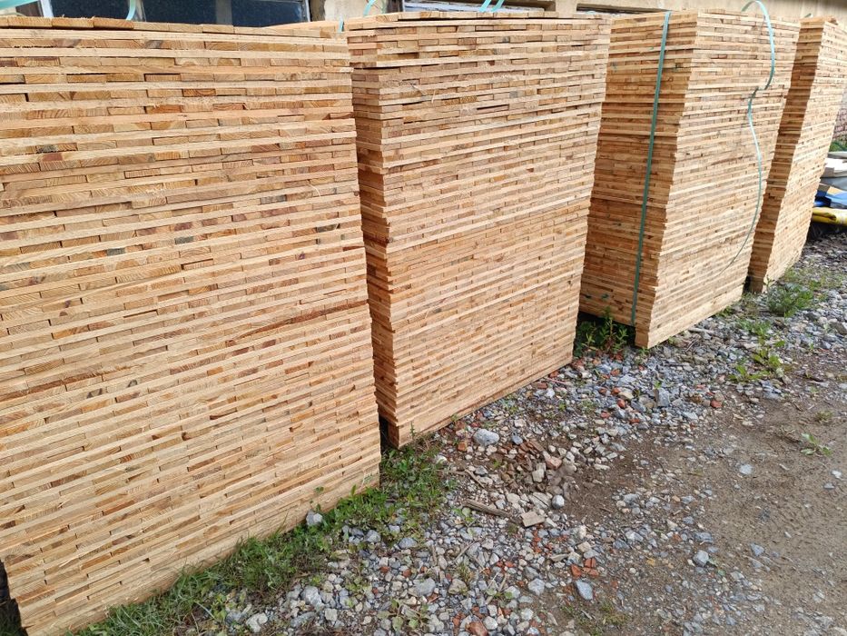 Дървен  Материал