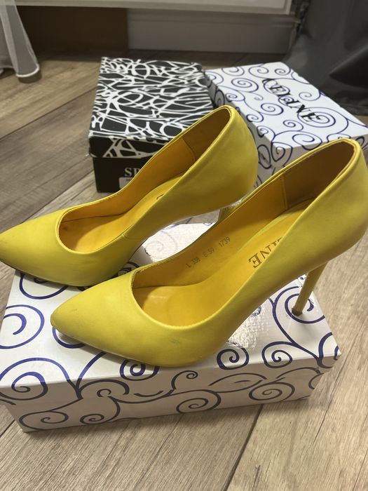 Туфли женские