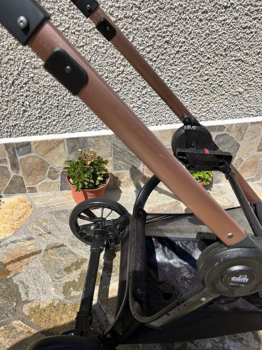 Бебешка количка Cam