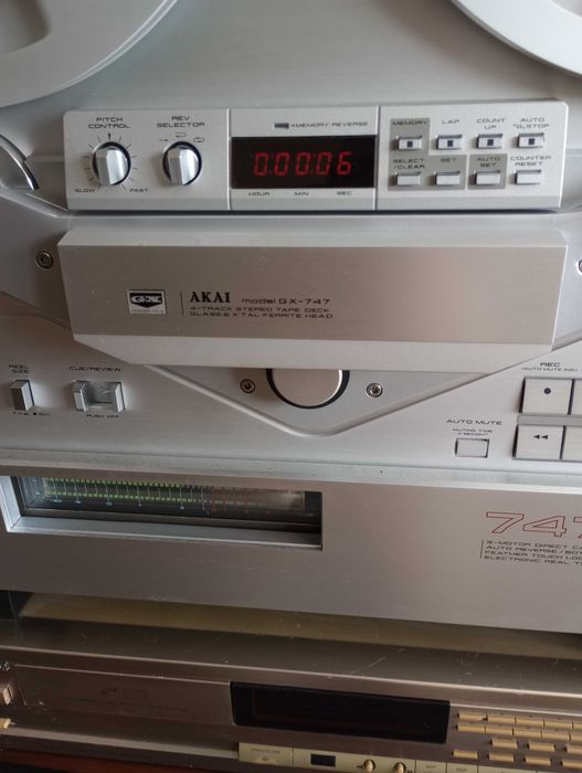 Magnetofon Akai Gx 747