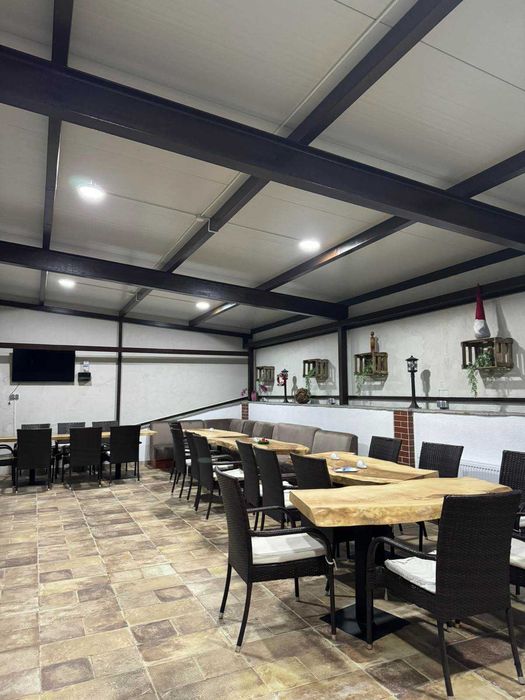 Дава се под наем Къща в с. Минерални бани, Област Хасково - 800 кв.м за 3060 € - Снимка #1