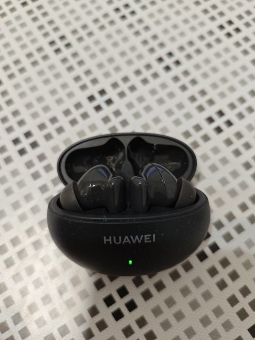 Наушники HUAWEI не рабочие