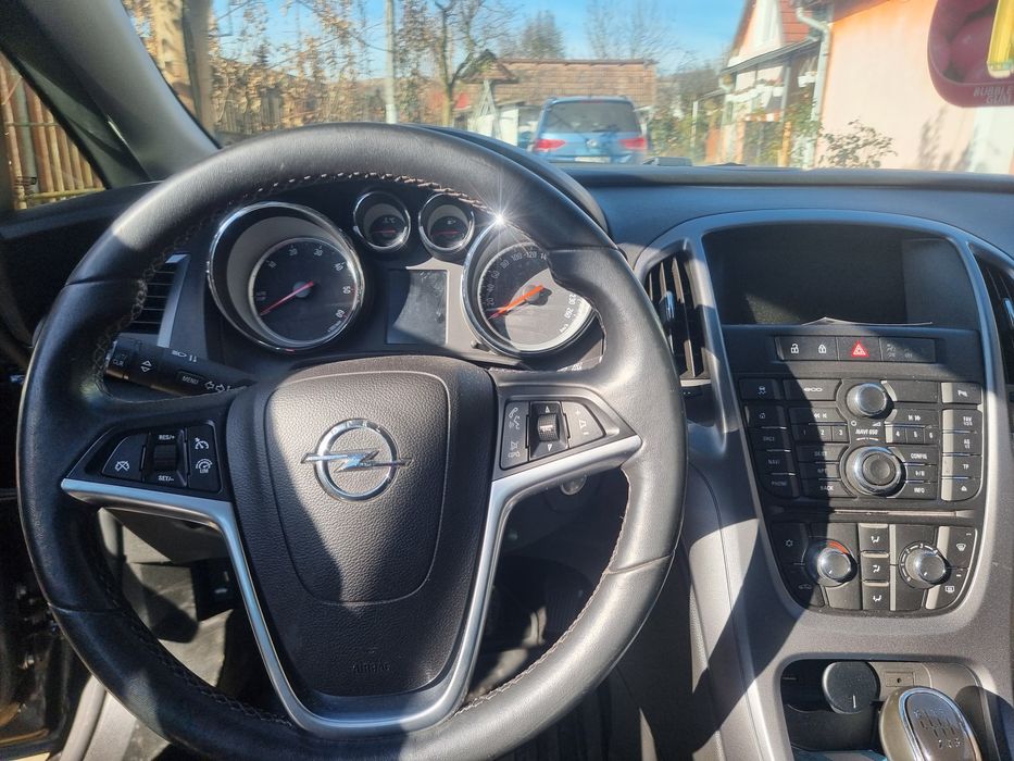 Opel astra sports tourer 1.6 diesel 2015 euro 6