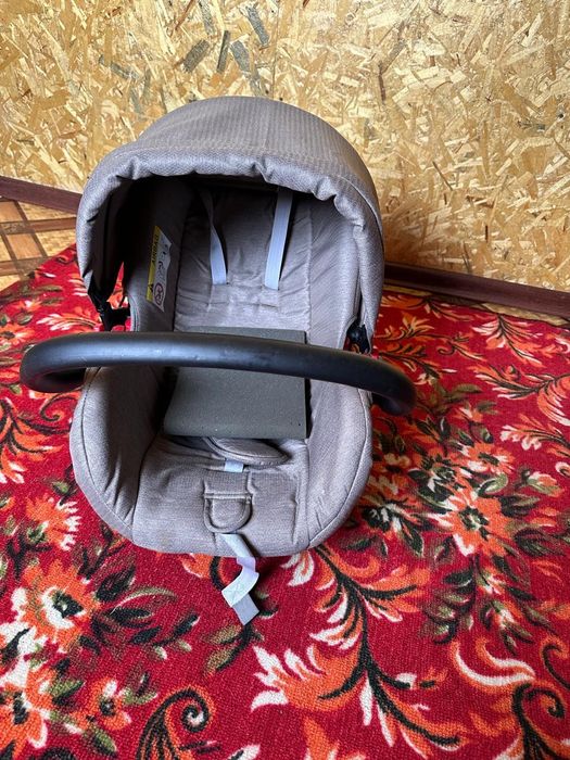 Продам детскую автолюльку