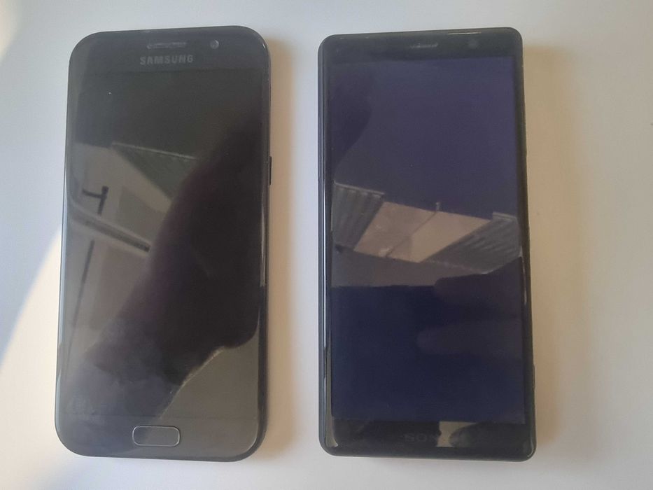 telefoane de piese samsung a5 si sony xperia zx2 nu se aprinde