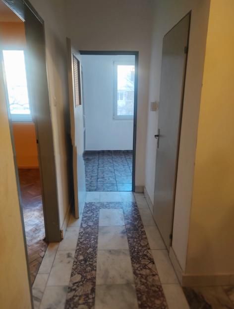 Дава се под наем Двустаен апартамент в София, Толстой - 64 кв.м за 491.64 € - Снимка #8