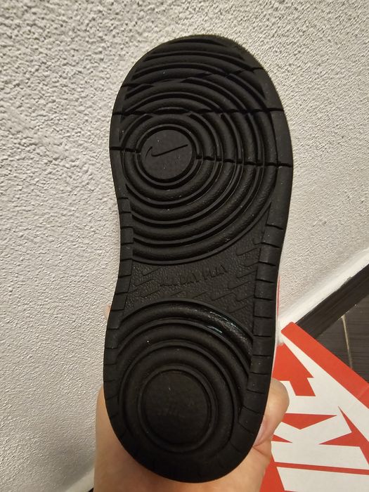 Маратонки Nike 26 бели