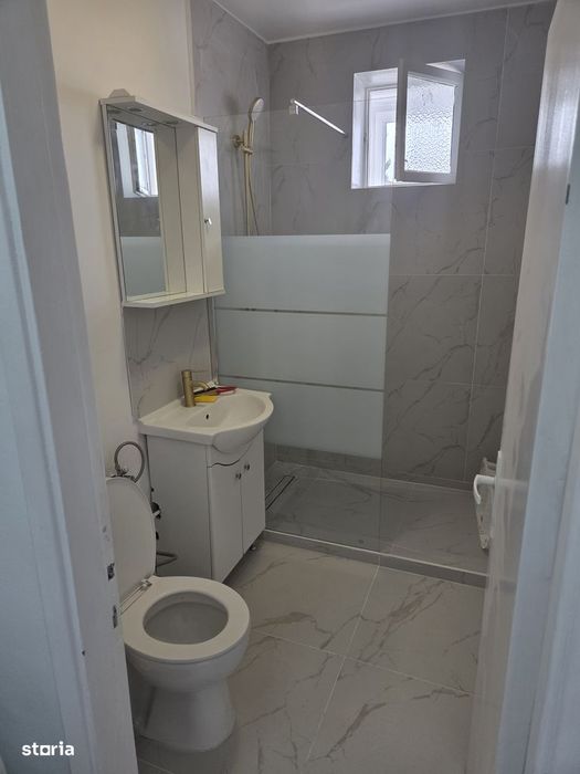 Apartament generos de inchiriat
