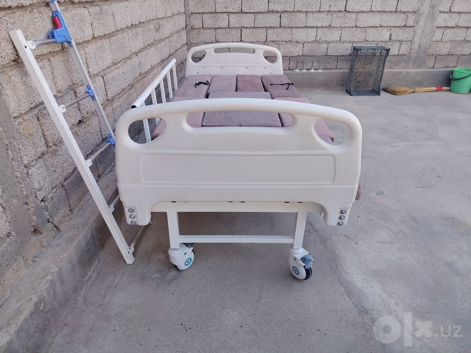 Медицинская функциональная кровать для пациента