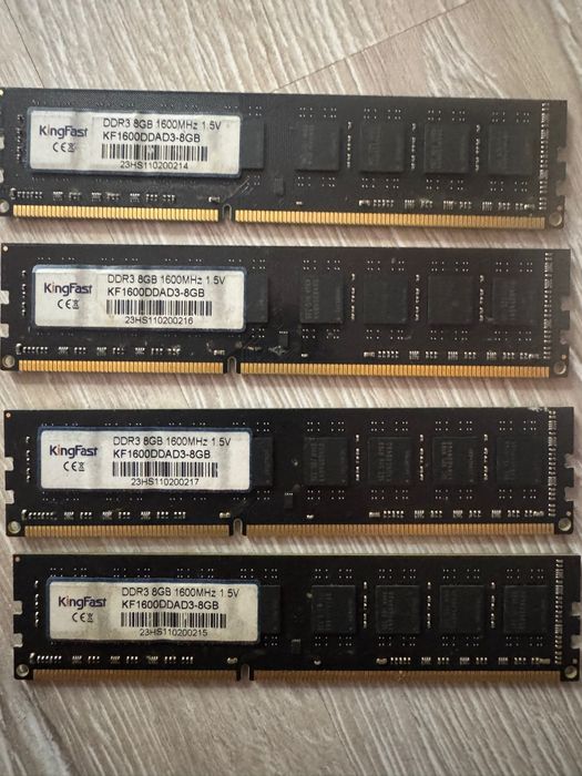 Vând RAM 8GB×4=32gb