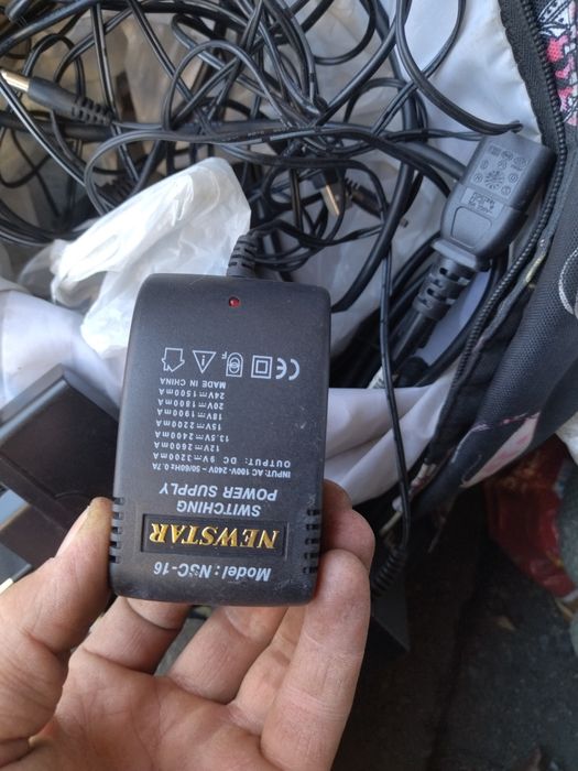 Шнуры блоки питания штекеры