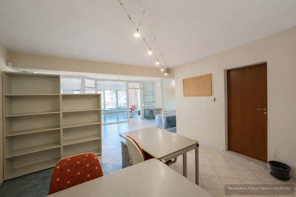 Дава се под наем Офис в Пловдив, Център - 75 кв.м за 448.8 € - Снимка #2