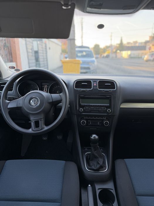VOLKSWAGEN Golf 2010 — imagine 5
