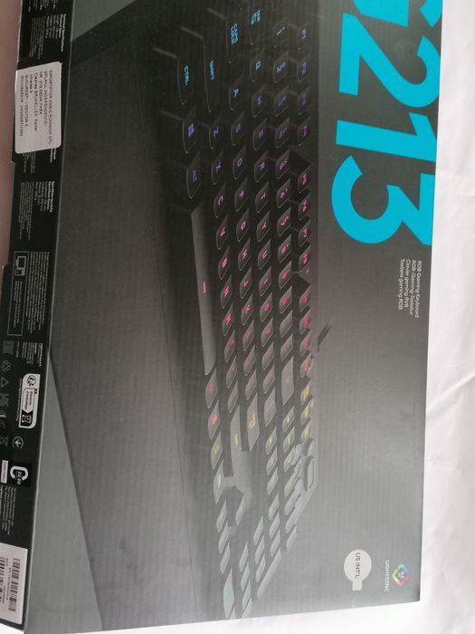Tastatura G213 si un mouse Logitech G602  gaming