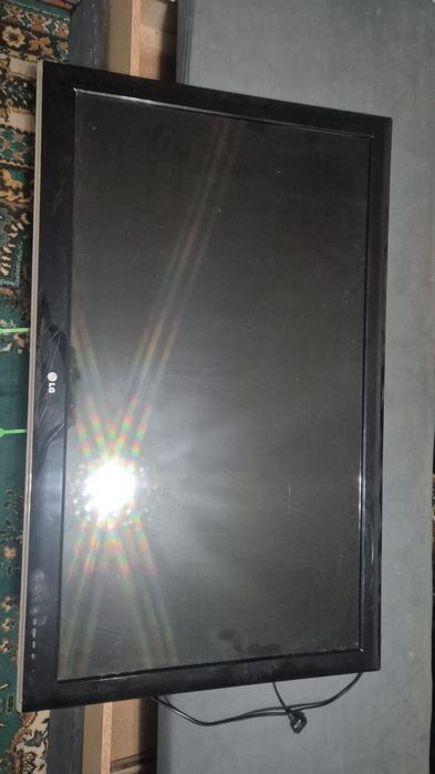 Продаю телевизор