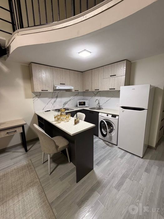 Махтумкули ЕСТЬ Арендатор 800 2/7/15 Новостройка 44м2  ЖК Besh Chinor