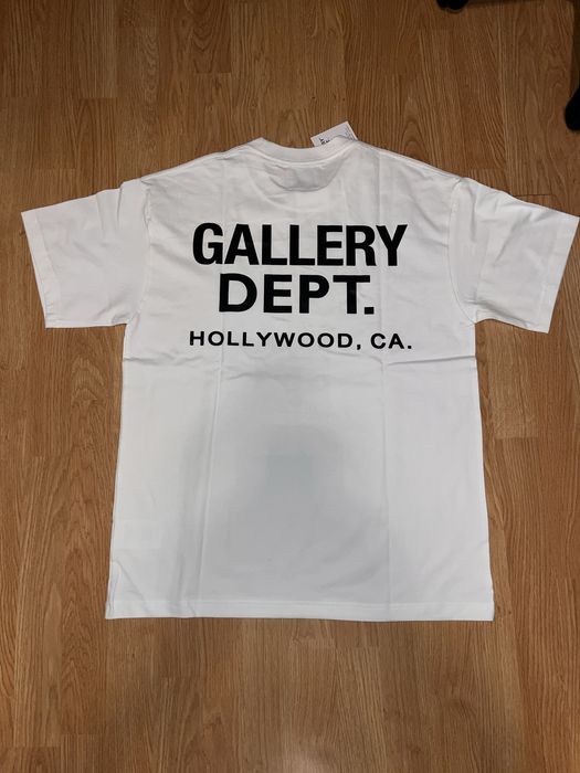 Tricou Gallery Dept.