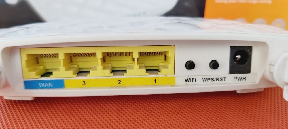 Vând router wireless Tenda