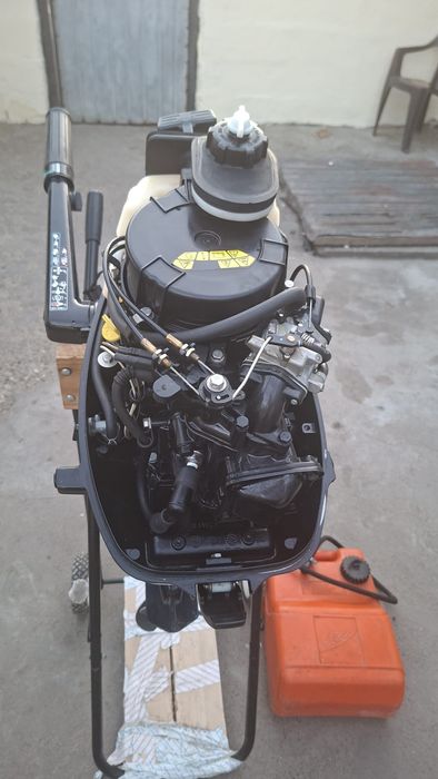 Motor Mercury 2023