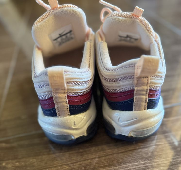 Adidasi nike air max