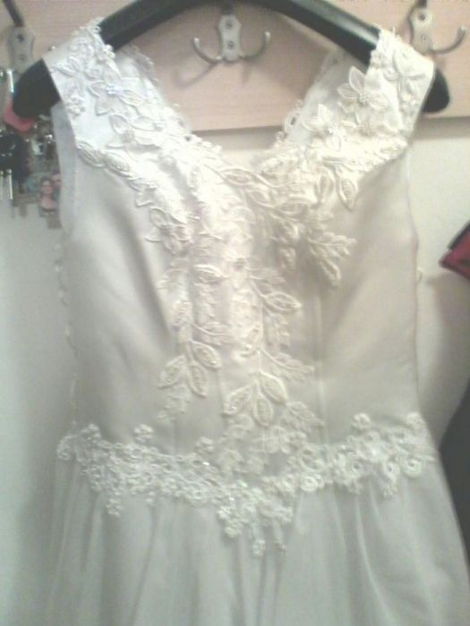 Rochie mireasa tip printesa.Decorez sticle și pahare pt nunti,botezuri