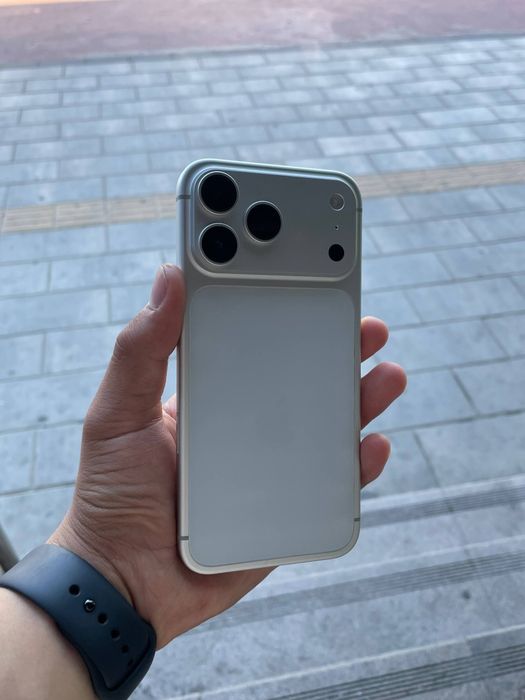 Iphone 14 pro max to 17 pro max ideal holatda