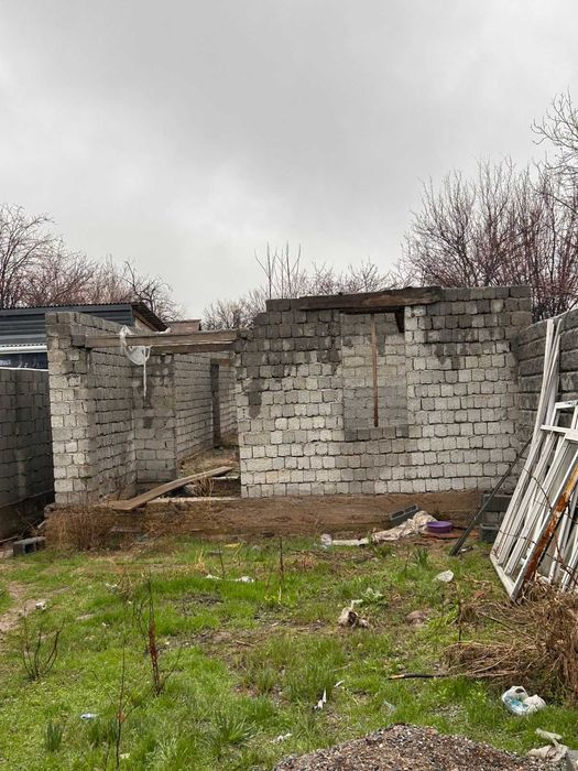 Продам дачу недостроенный дом