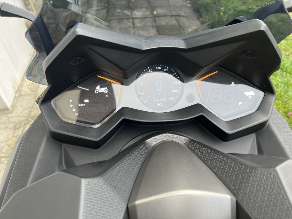 Kymco AK 550 65ps 4tempi