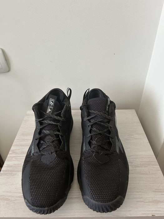 Обувки Adidas Dame 8