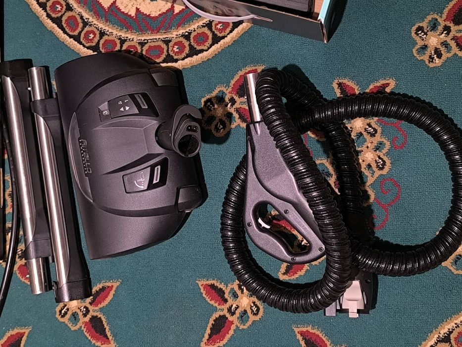 Пылесос Thomas R2 Premium Edition с аквафильтром