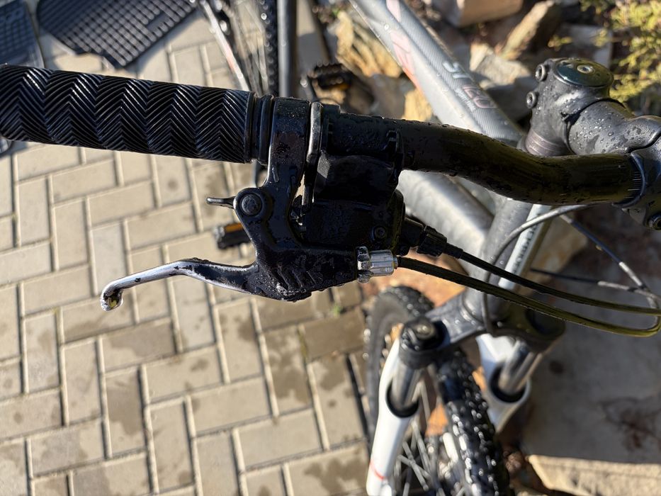 Vând bicicleta Rockrider ST 120