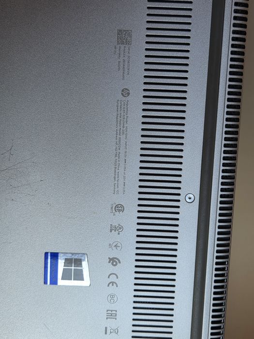 HP Elitebook G6 Touch i5-7300U/8GB/NVME
