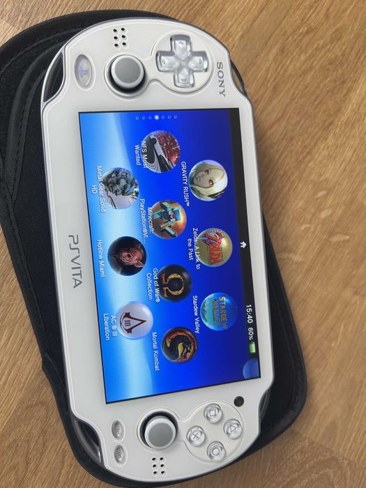 PS Vita OLED Crystal White modată — 128GB, ecran superb | Japonia