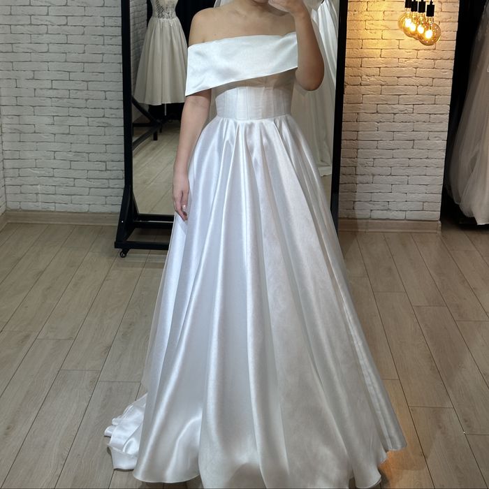 Свадебное платье